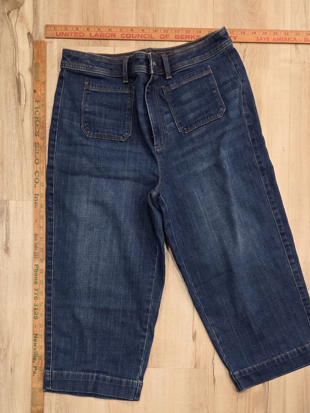 Talbots Women's Relaxed Indigo Denim Cropped Jeans